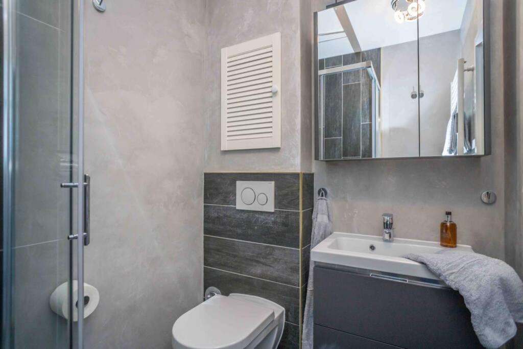 Apartamento Maritim Und Individuell In Wenningstedt Mit Balkon Exterior foto